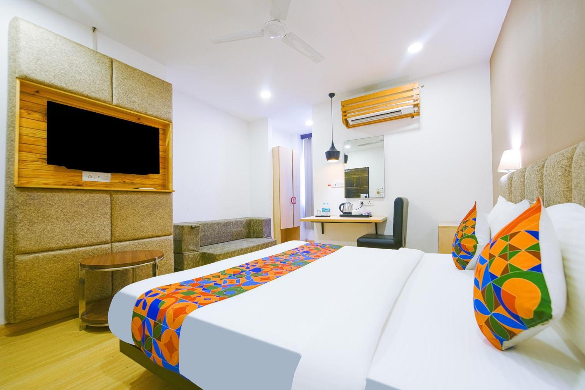 Ayaan Residency Ξενοδοχείο Νόιντα Εξωτερικό φωτογραφία